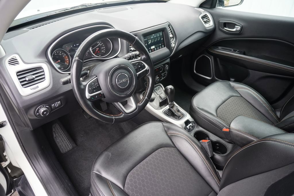 Used 2019 Jeep Compass Latitude image 13