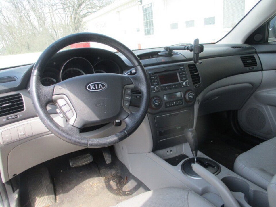 Used 2009 Kia Optima EX image 7