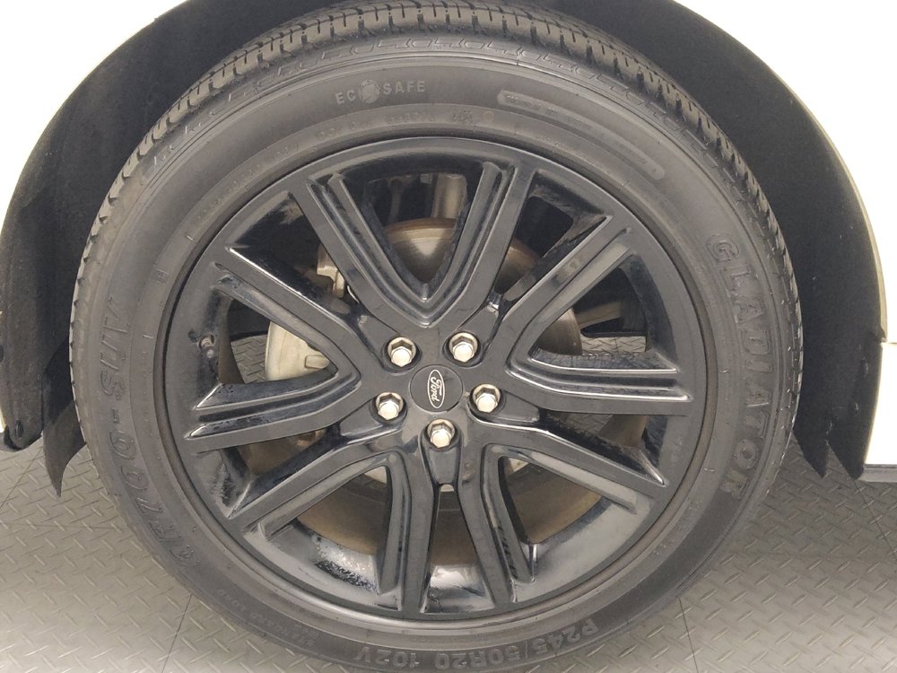 Used 2020 Ford Edge ST-Line image 31