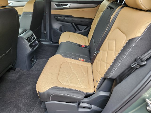 New 2026 Volkswagen Atlas Cross Sport SE AWD/4WD image 28