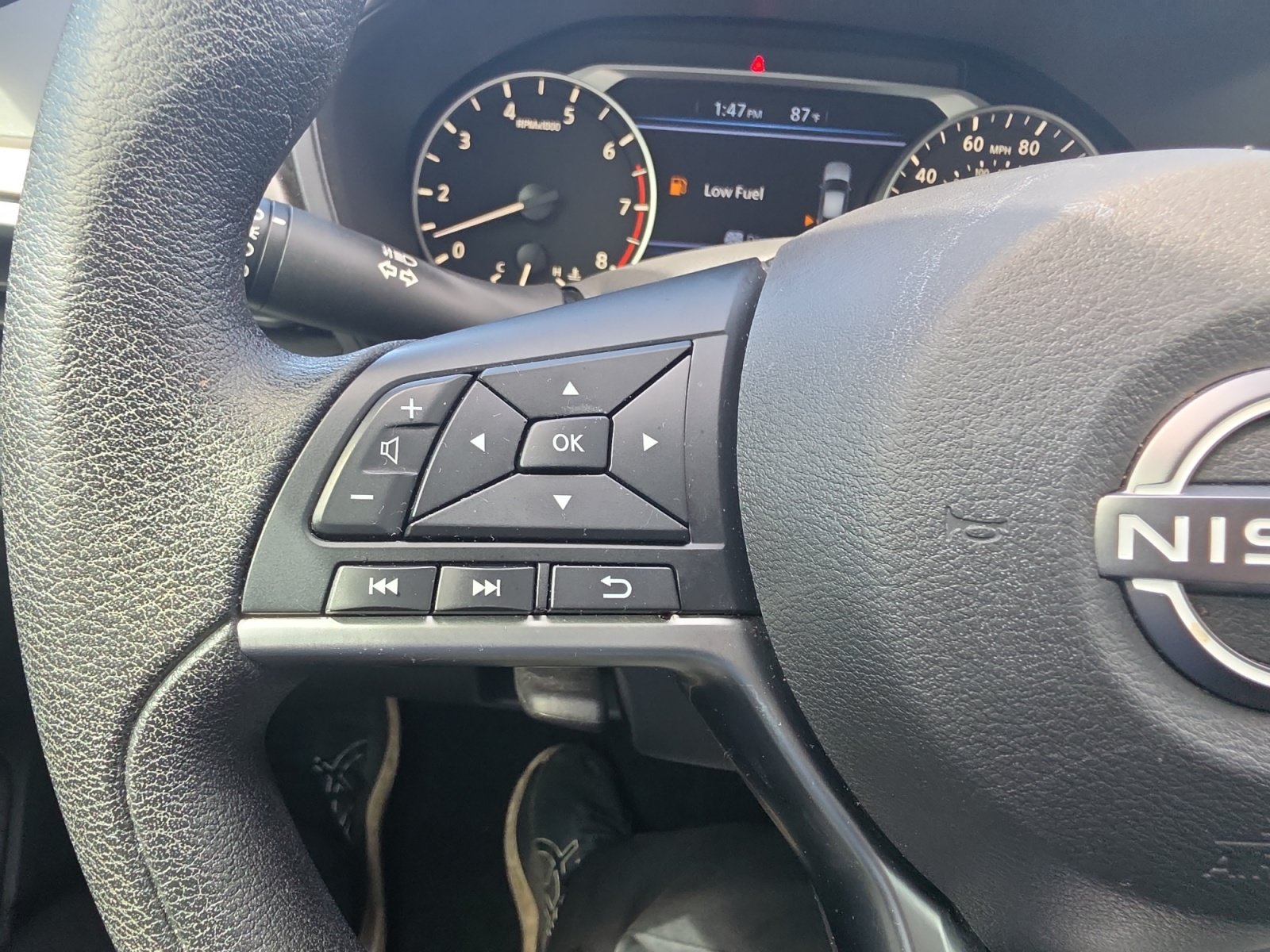 Used 2023 Nissan Altima 2.5 SV AWD/4WD image 12