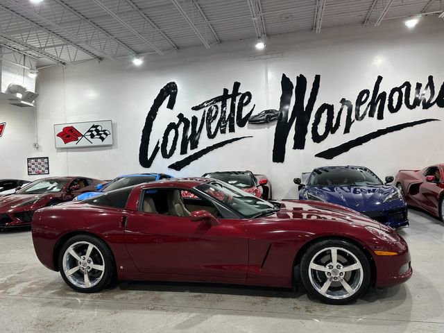 Used 2006 Chevrolet Corvette Coupe w/ Preferred Equipment Group RWD image 29