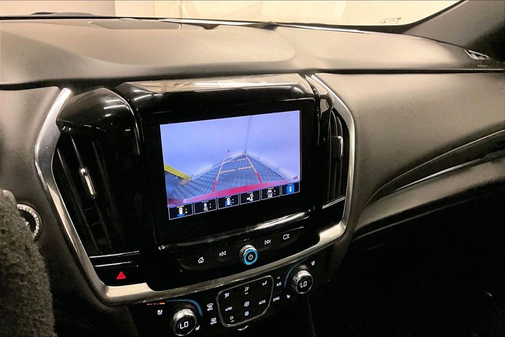 Used 2023 Chevrolet Traverse Premier AWD/4WD image 20