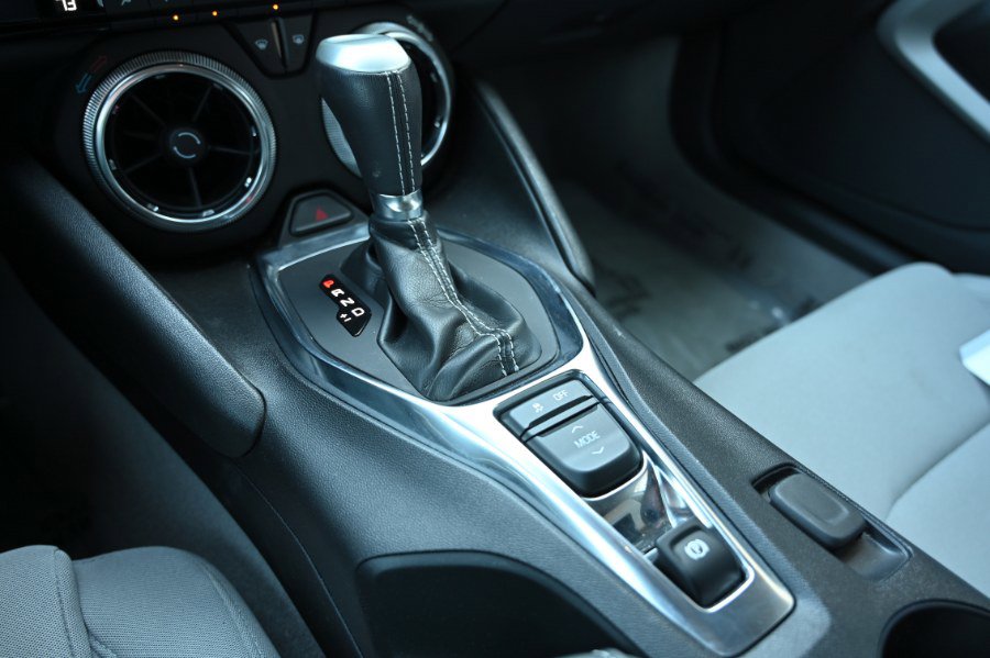 Used 2023 Chevrolet Camaro LT image 24