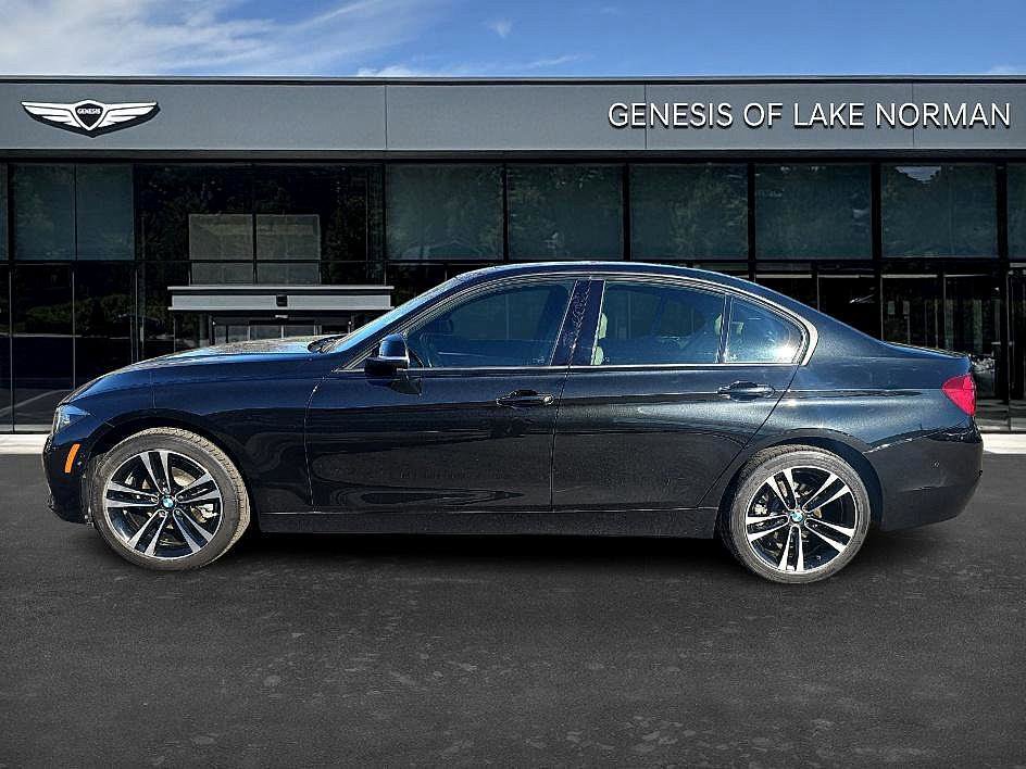 Used 2018 BMW 330i xDrive Sedan image 6