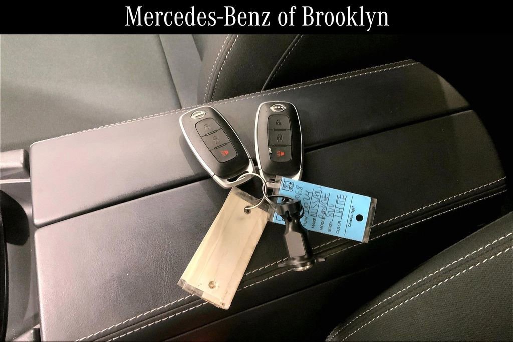 Used 2024 Nissan Rogue S image 13