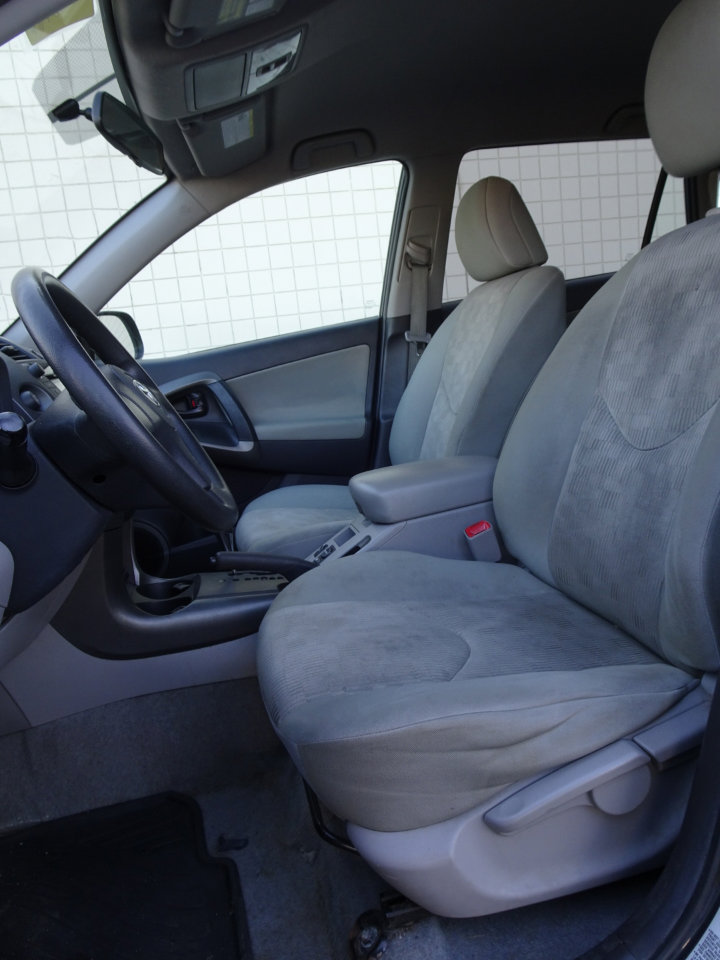 Used 2011 Toyota RAV4 4WD w/ Base L4 Extra Value Pkg image 10