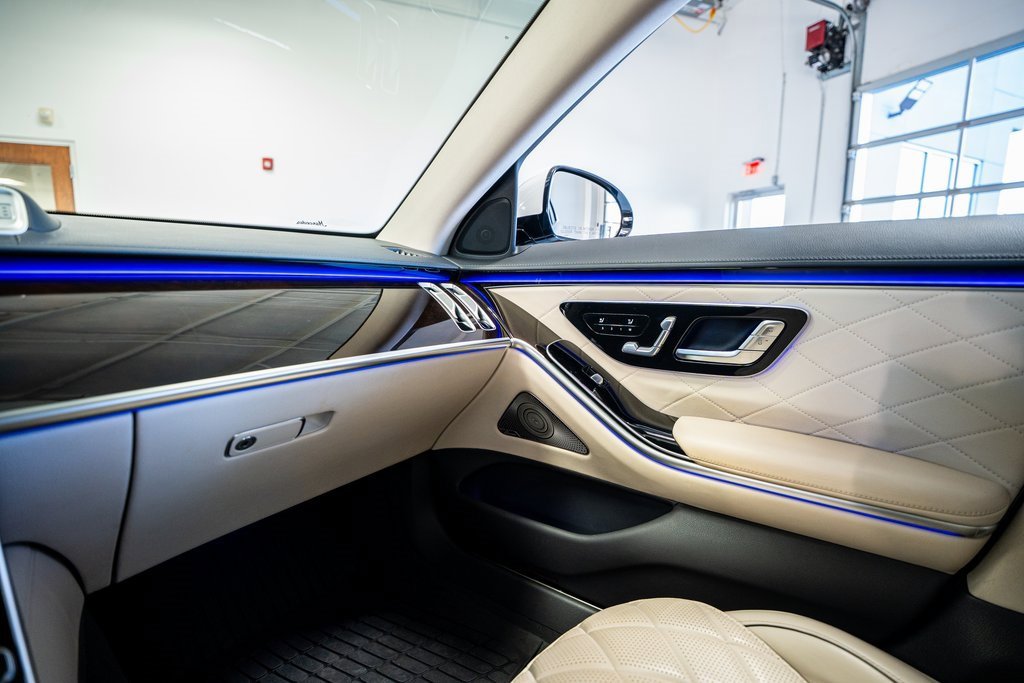 Used 2024 Mercedes-Benz S 580 S 580 image 52