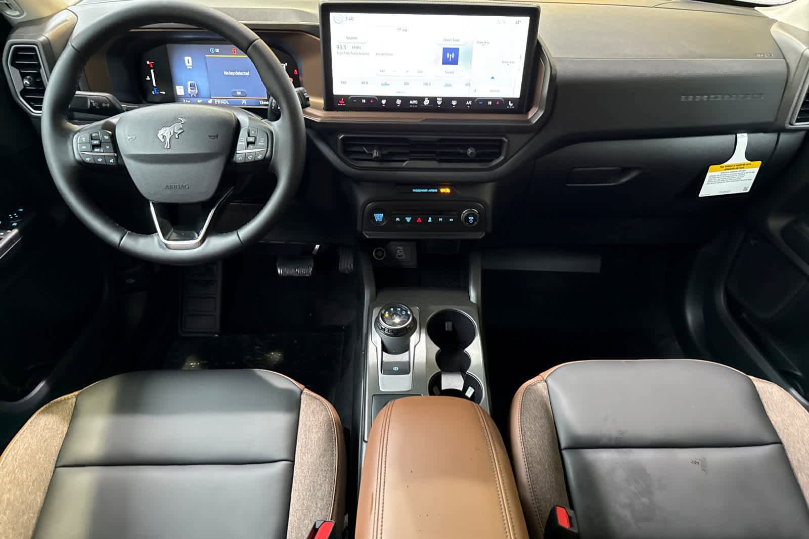 New 2026 Ford Bronco Sport Outer Banks w/ Outer Banks Tech Package+ AWD/4WD image 11