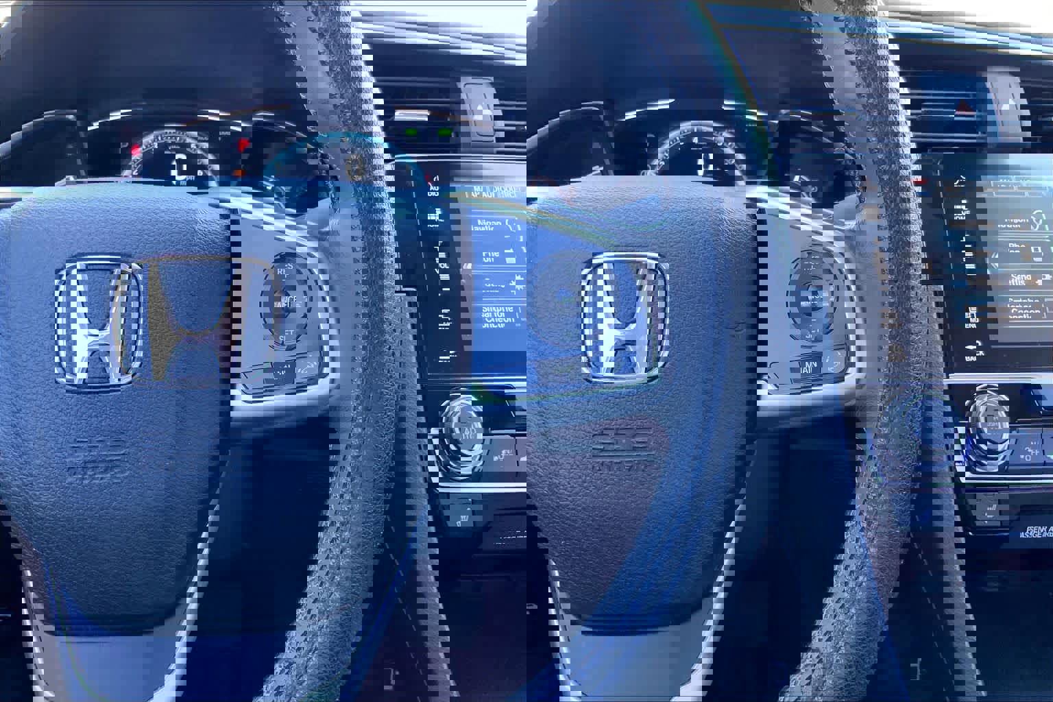 Used 2017 Honda Civic Touring image 25