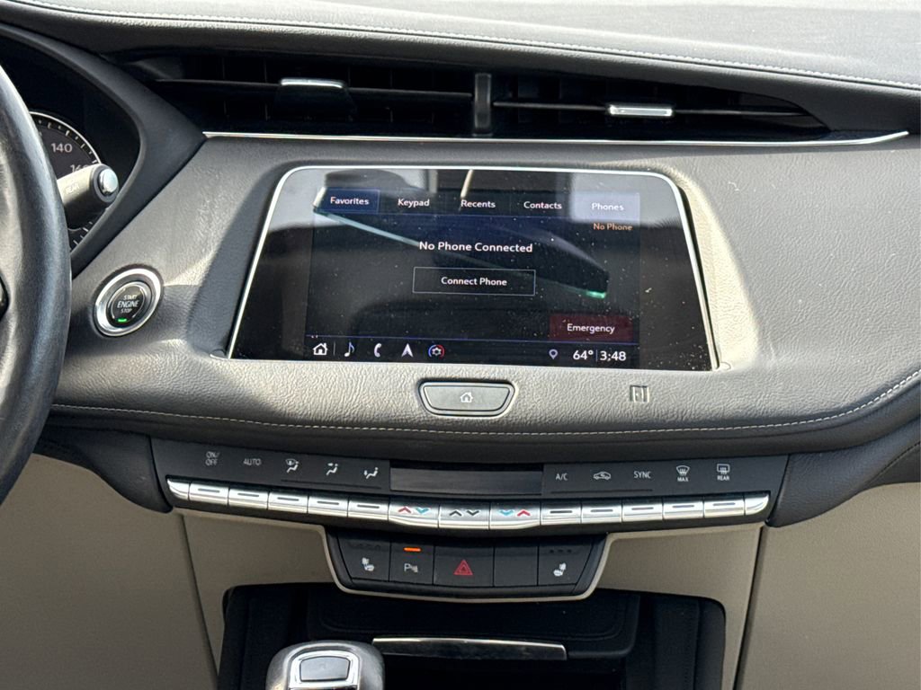 Used 2019 Cadillac XT4 Luxury w/ Cold Weather Package image 19