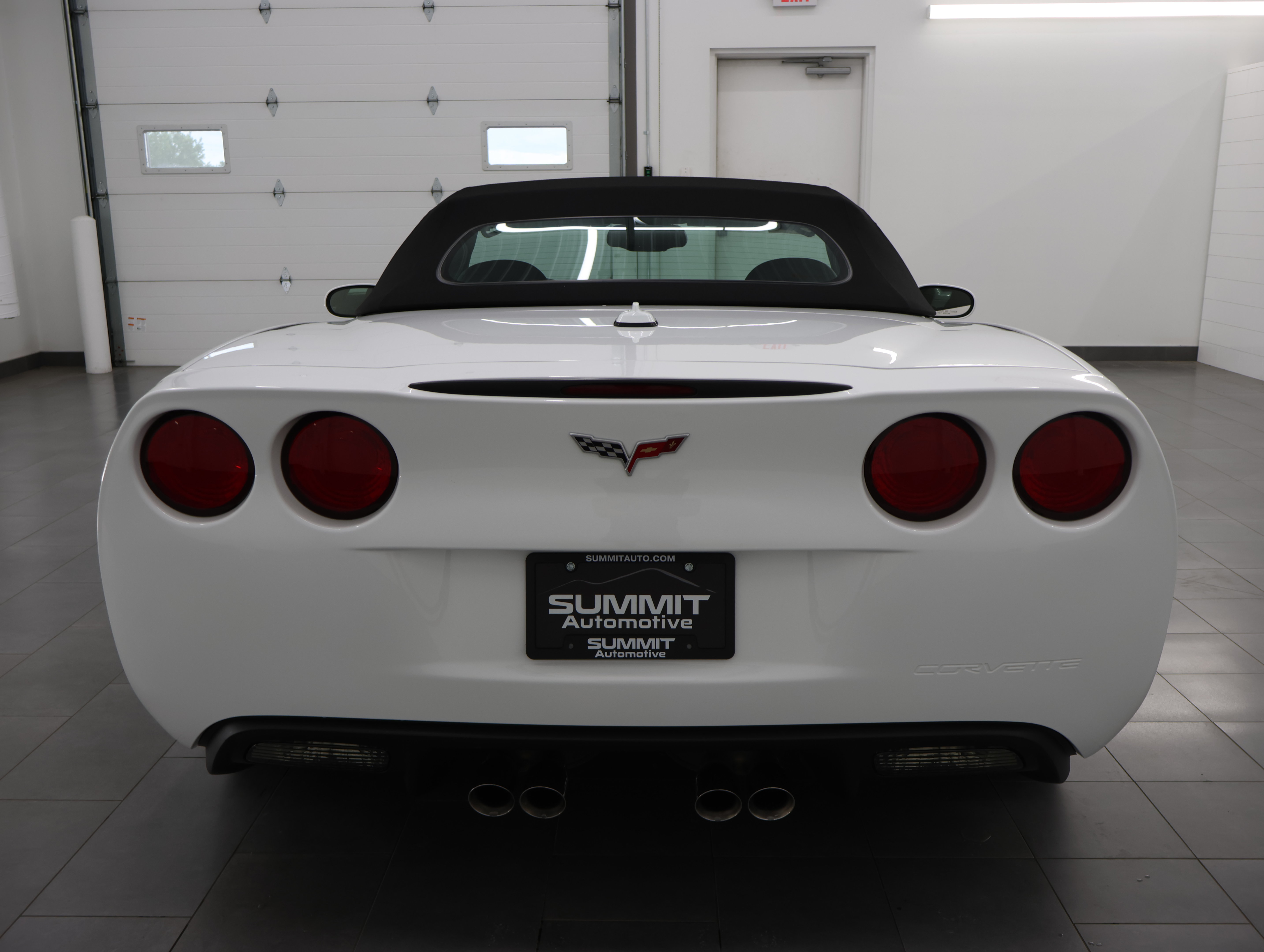 Used 2005 Chevrolet Corvette Convertible w/ Preferred Equipment Group RWD image 23