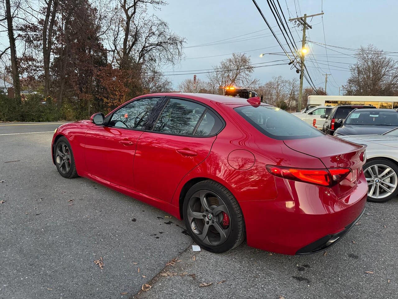 Used 2017 Alfa Romeo Giulia w/ Sport Appearance Package image 11
