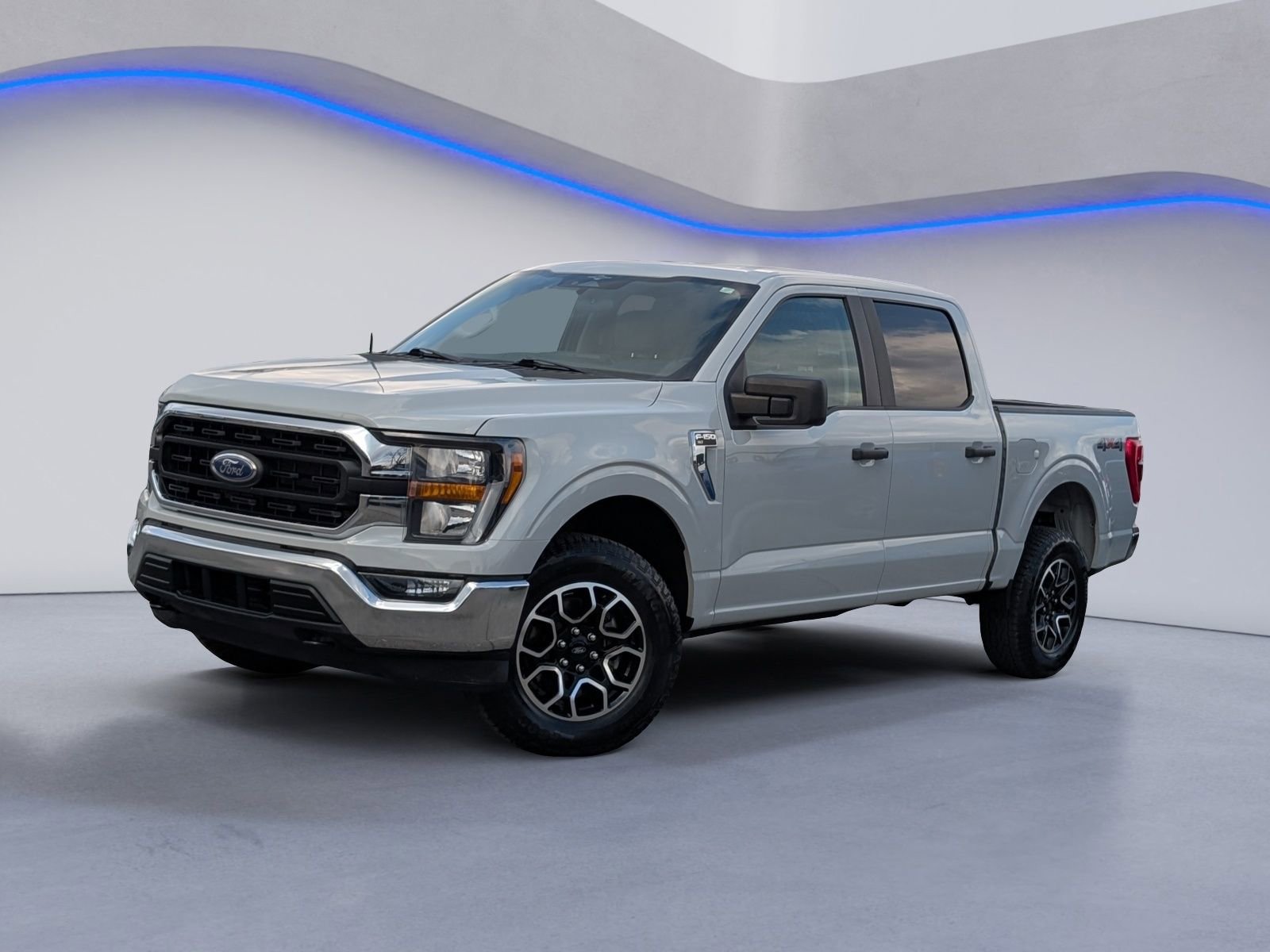 Used 2023 Ford F150 XLT AWD/4WD image 2