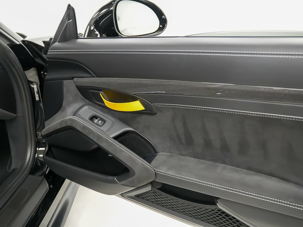 Used 2019 Porsche 911 GT3 RS RWD image 15