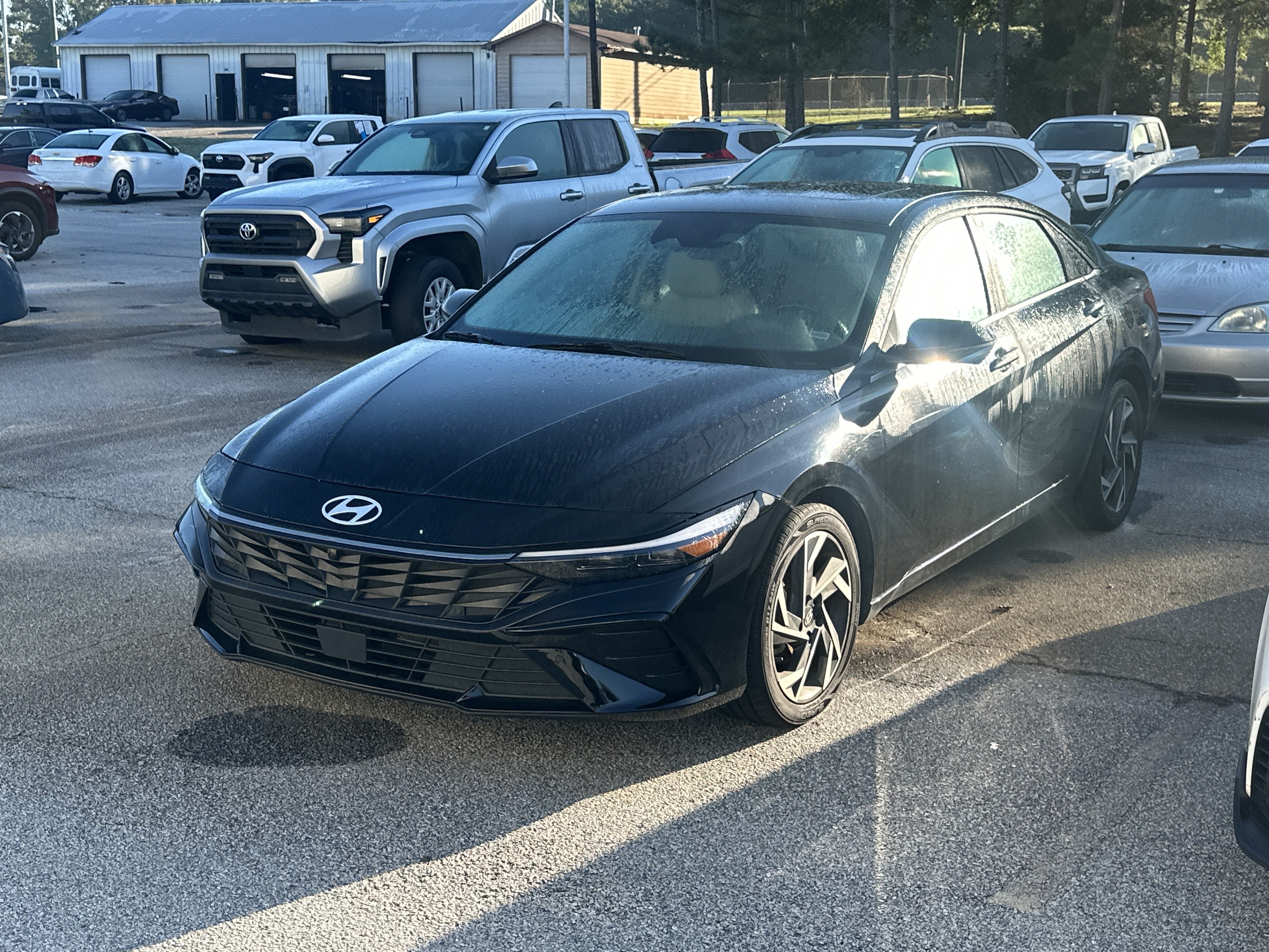 Used 2024 Hyundai Elantra Limited