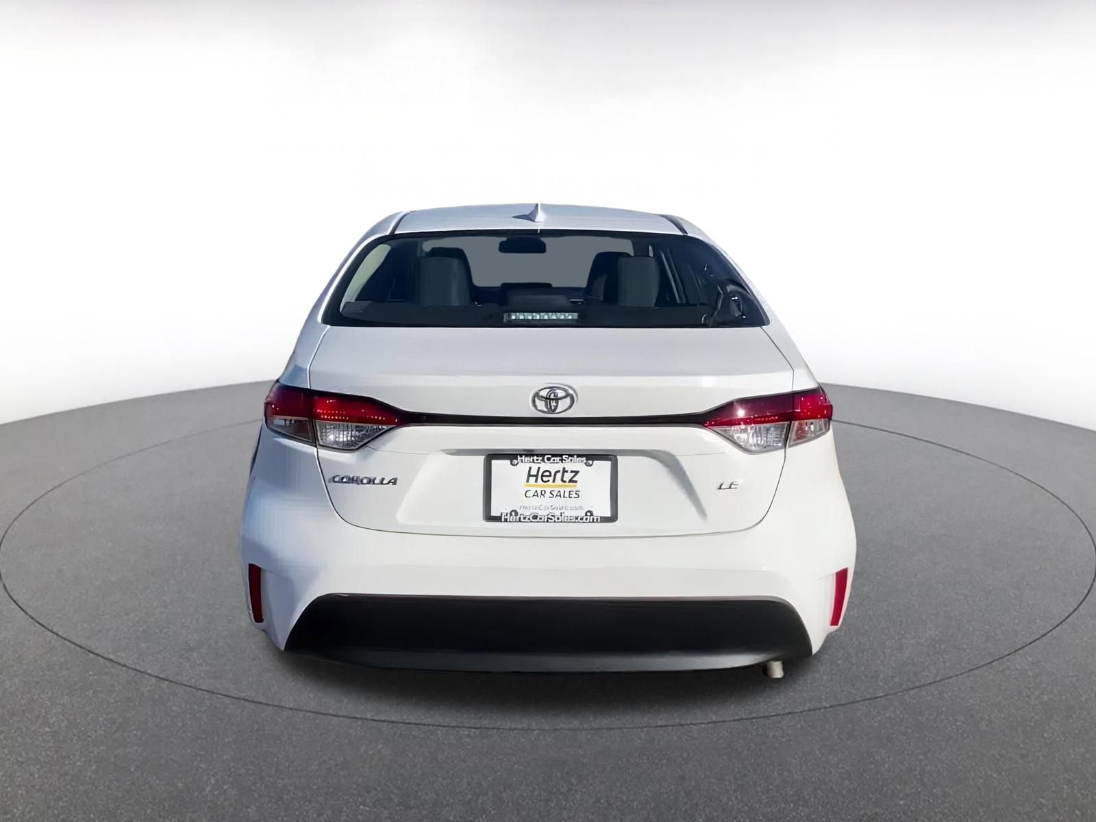 Used 2024 Toyota Corolla LE image 12