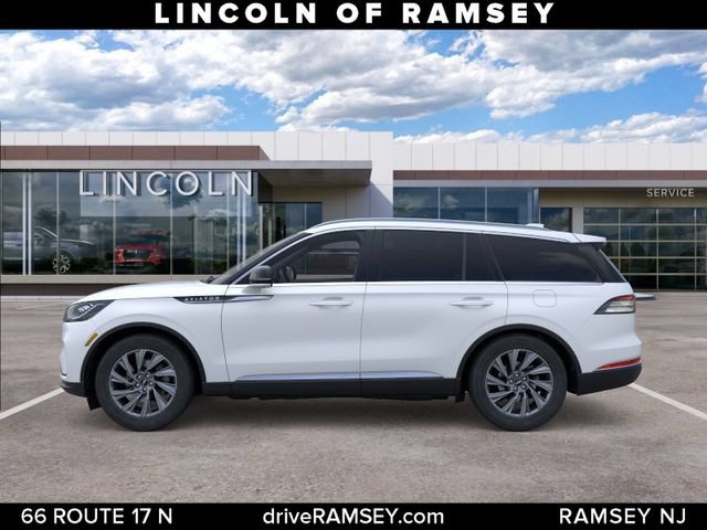 New 2026 Lincoln Aviator AWD image 3