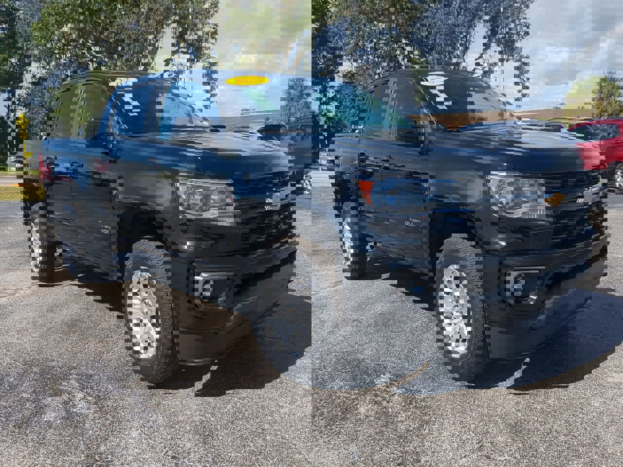 Certified 2022 Chevrolet Colorado LT w/ LT Convenience Package image 2