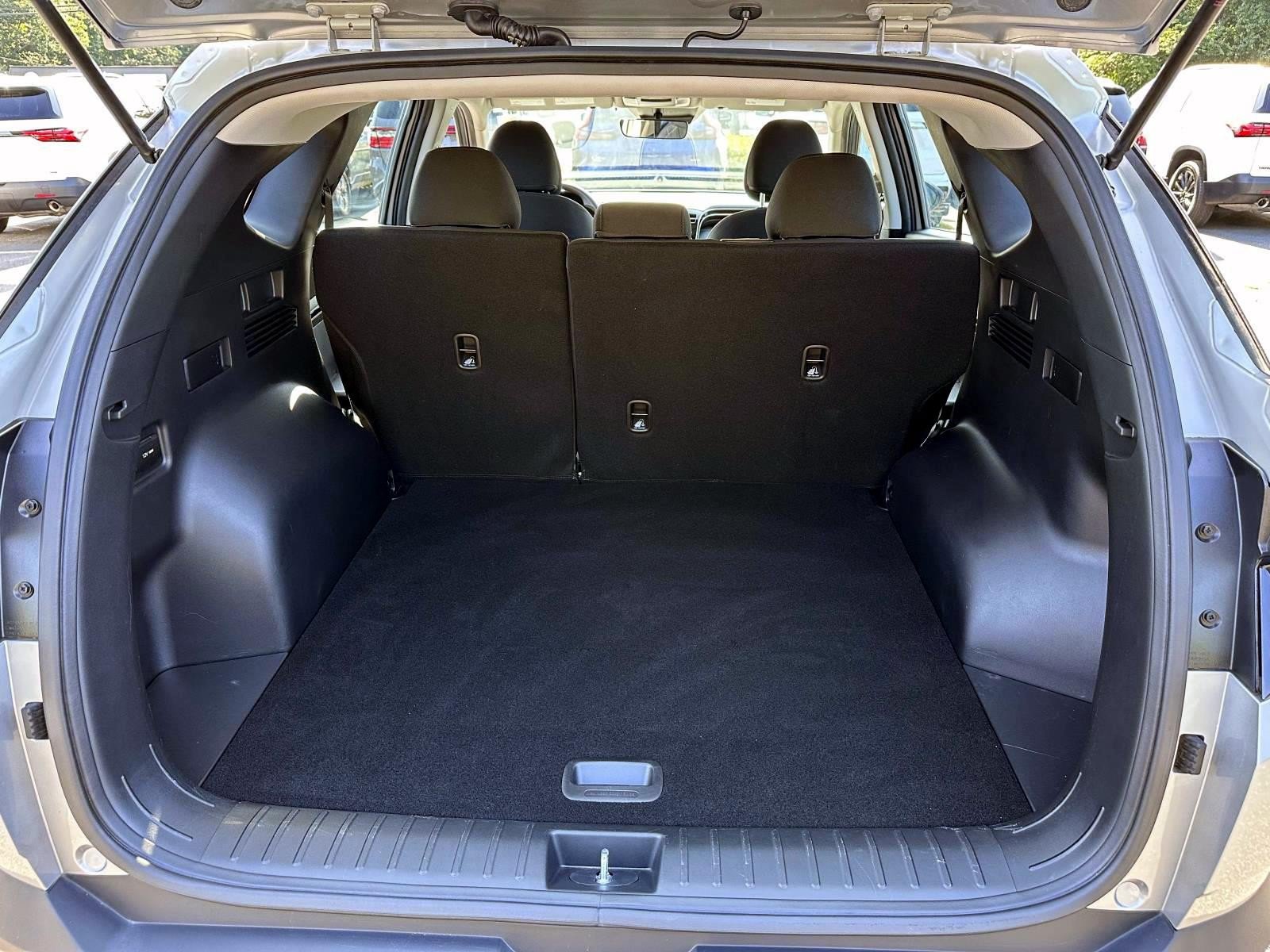 Used 2023 Hyundai Tucson SE AWD/4WD image 7