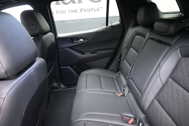 Used 2025 Chevrolet Equinox LT w/ Convenience Package II FWD image 22