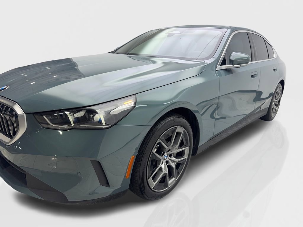 Used 2026 BMW 530i xDrive w/ Premium Package AWD/4WD image 11