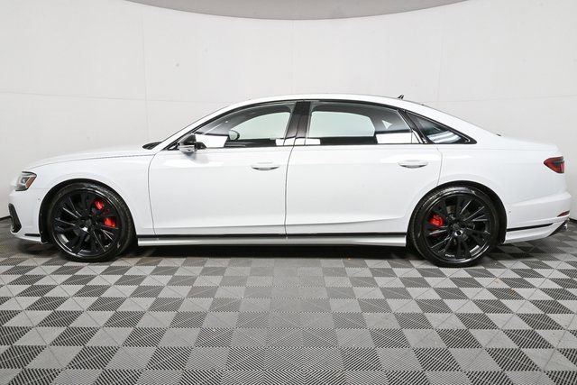 New 2026 Audi S8 4.0T image 2