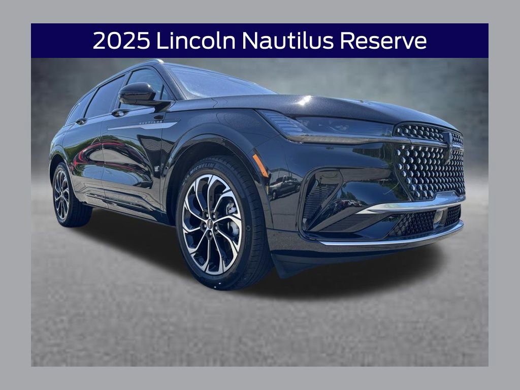 Used 2025 Lincoln Nautilus Reserve