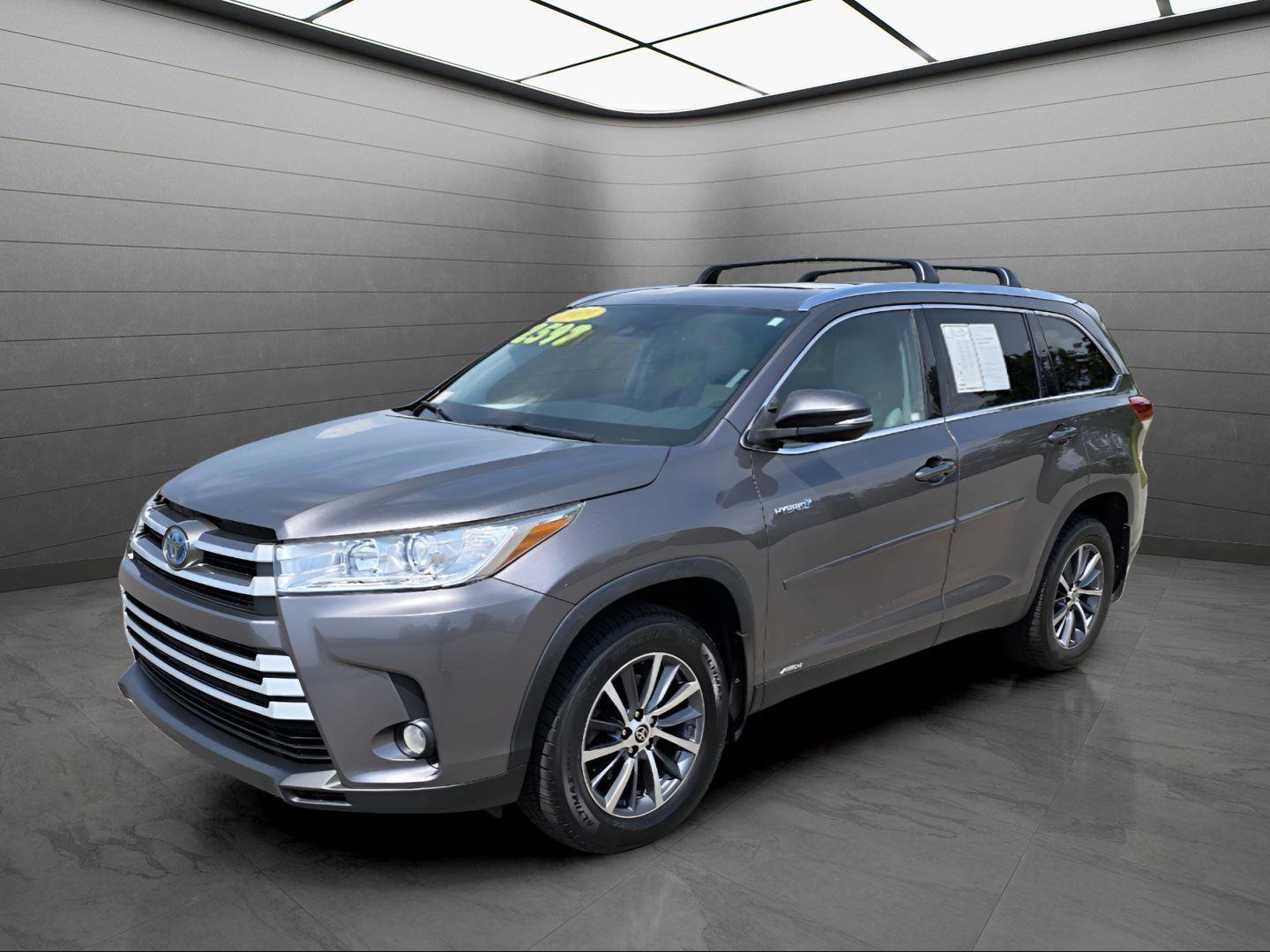 Used 2019 Toyota Highlander XLE