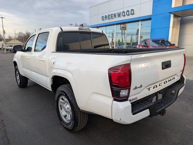 Used 2021 Toyota Tacoma SR image 3
