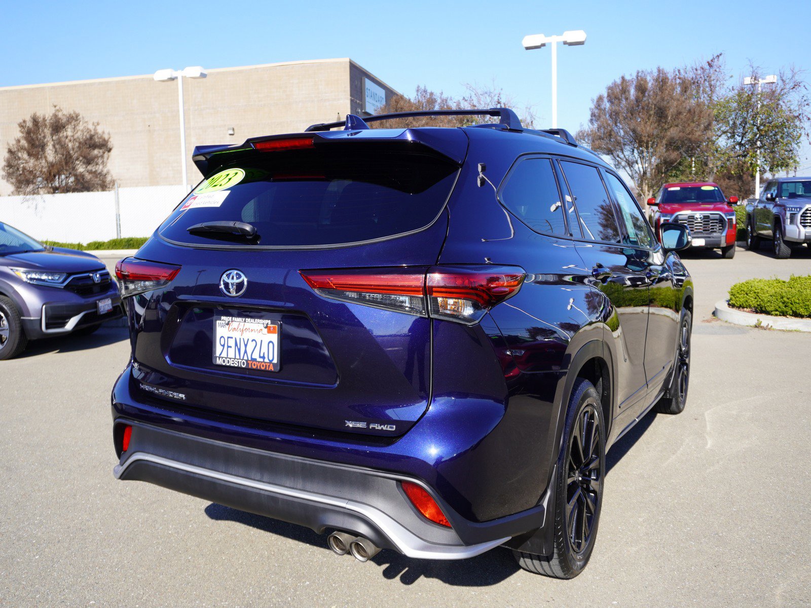 Used 2023 Toyota Highlander XSE image 10