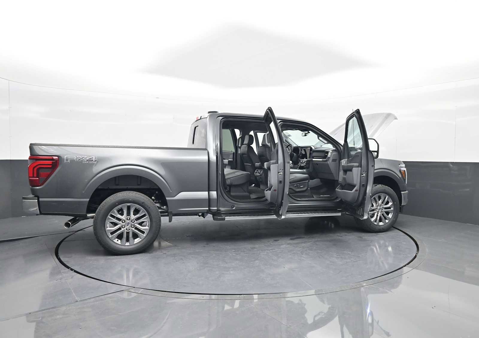New 2025 Ford F150 Lariat w/ Equipment Group 502A High image 72