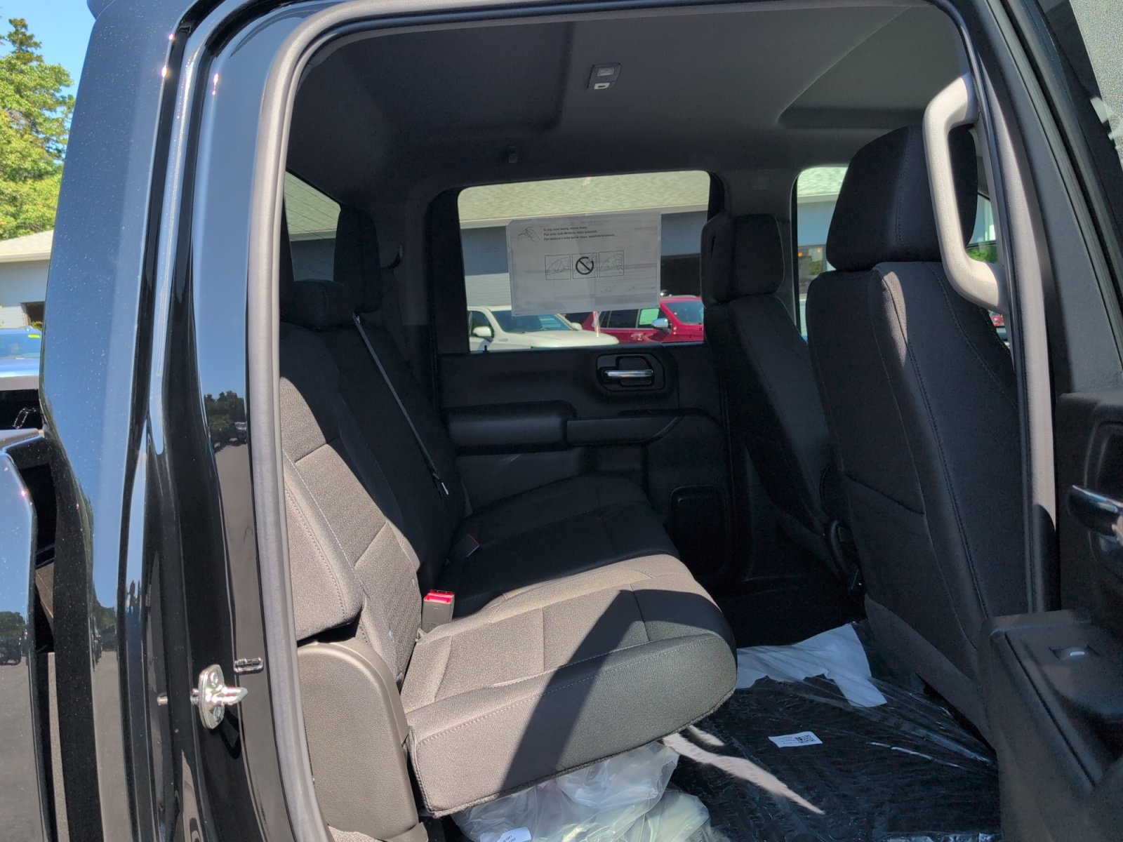 New 2026 Chevrolet Silverado 2500 Custom w/ Custom Value Package AWD/4WD image 27