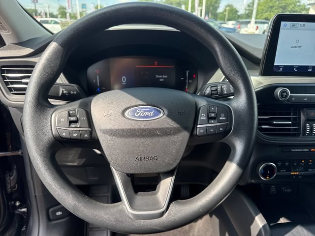 Used 2025 Ford Escape Active AWD/4WD image 19