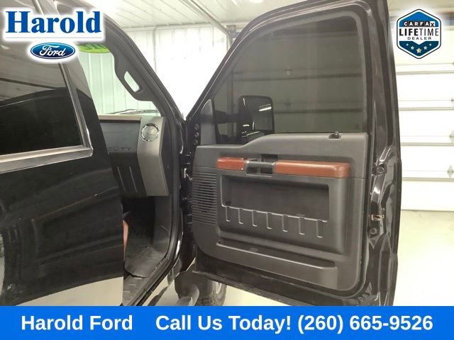 Used 2012 Ford F250 King Ranch w/ King Ranch w/Chrome Pkg AWD/4WD image 11