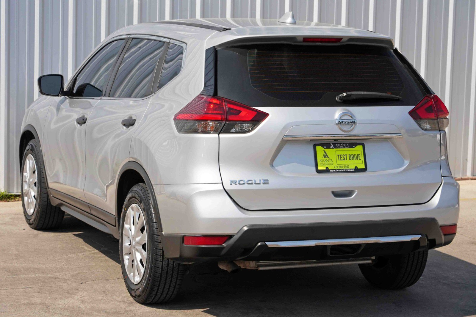 Used 2017 Nissan Rogue S image 42