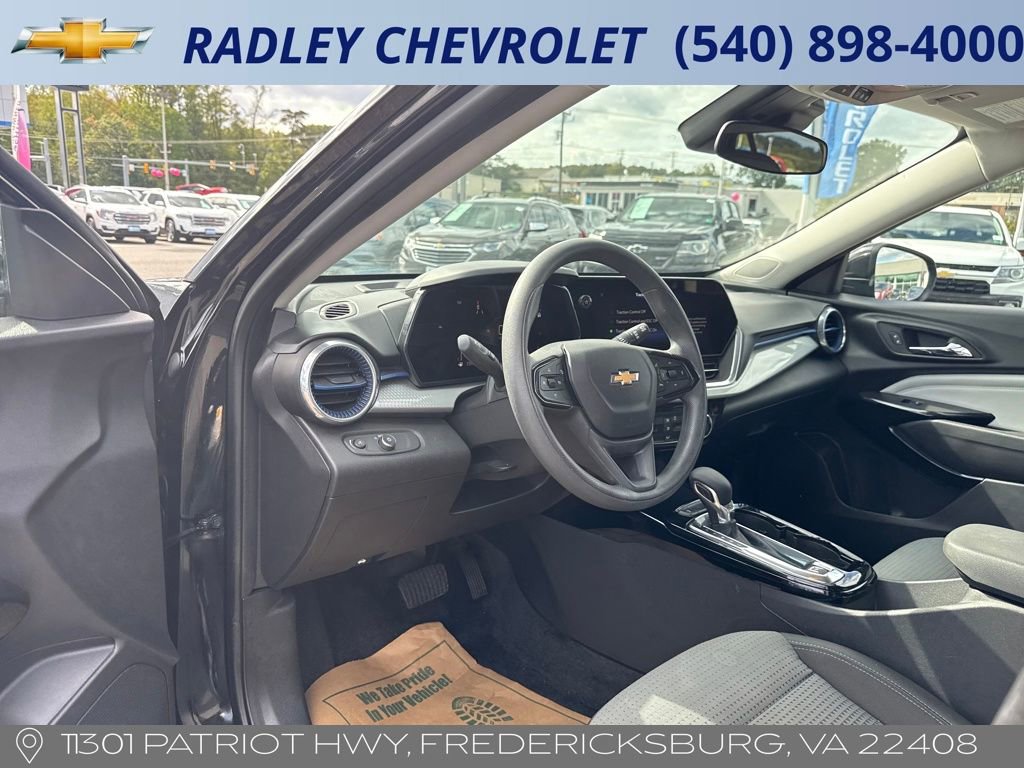 Certified 2024 Chevrolet Trax LT image 13
