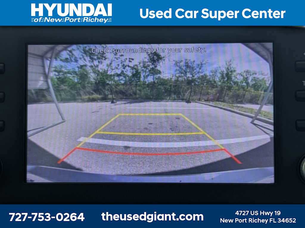 Used 2023 Hyundai Elantra SE w/ Cargo Package FWD image 19