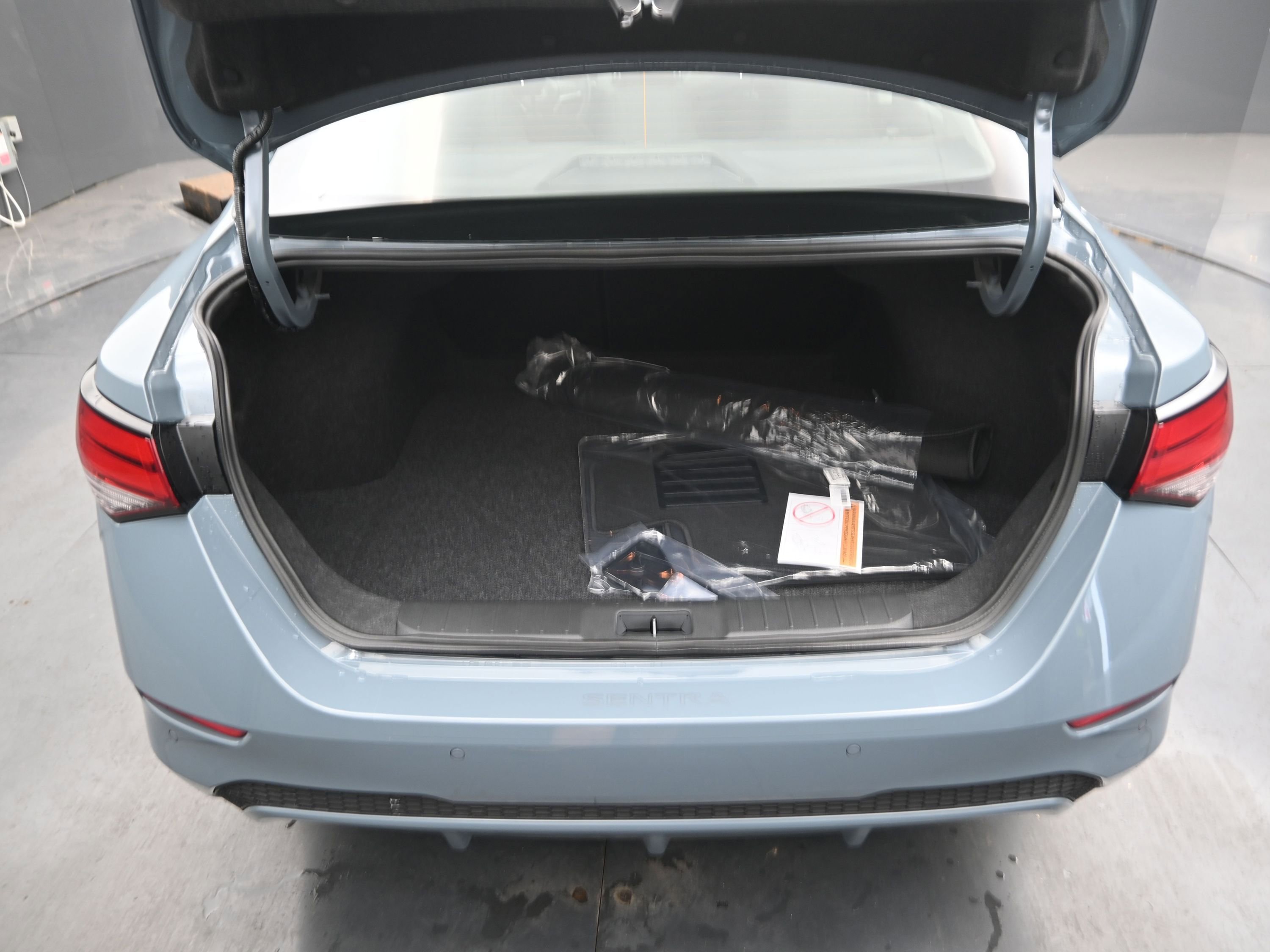 New 2025 Nissan Sentra SV w/ All-Weather Package image 9