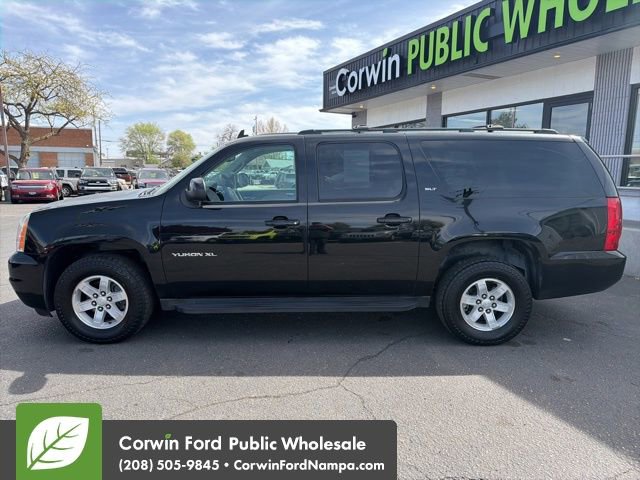 Used 2013 GMC Yukon XL SLT w/ SLT-2 Equipment Package image 8