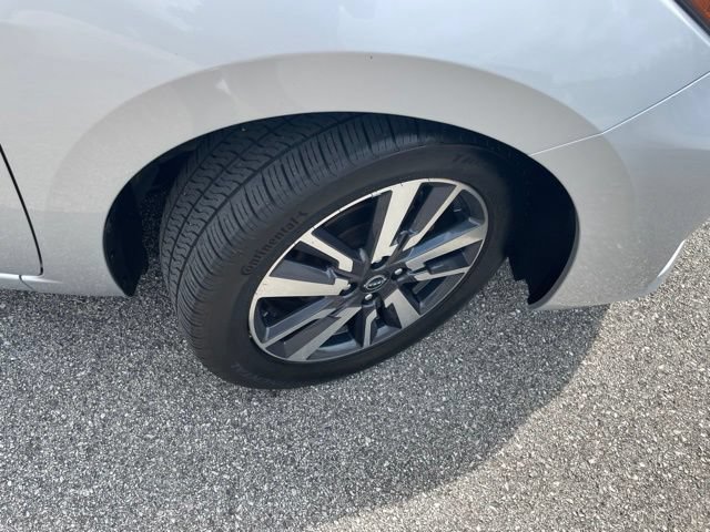 Used 2023 Nissan Versa SV FWD image 18