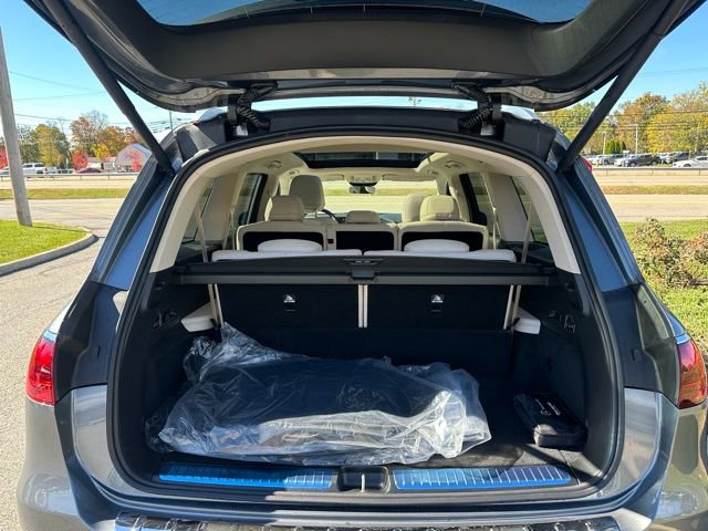 New 2026 Mercedes-Benz GLS 450 4MATIC image 32