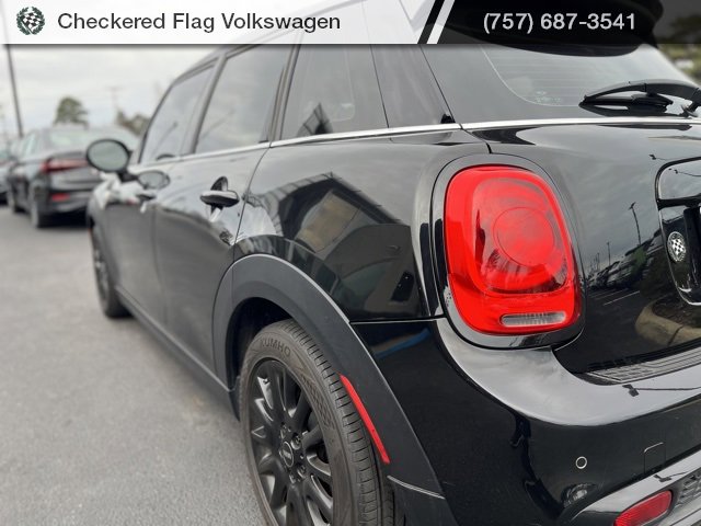 Used 2019 MINI Cooper S w/ Signature Upholstery Package image 8