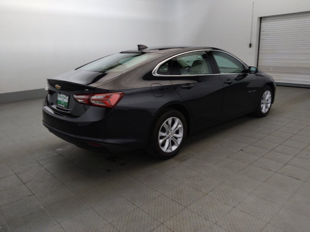 Used 2022 Chevrolet Malibu LT w/ Leather Package FWD image 10