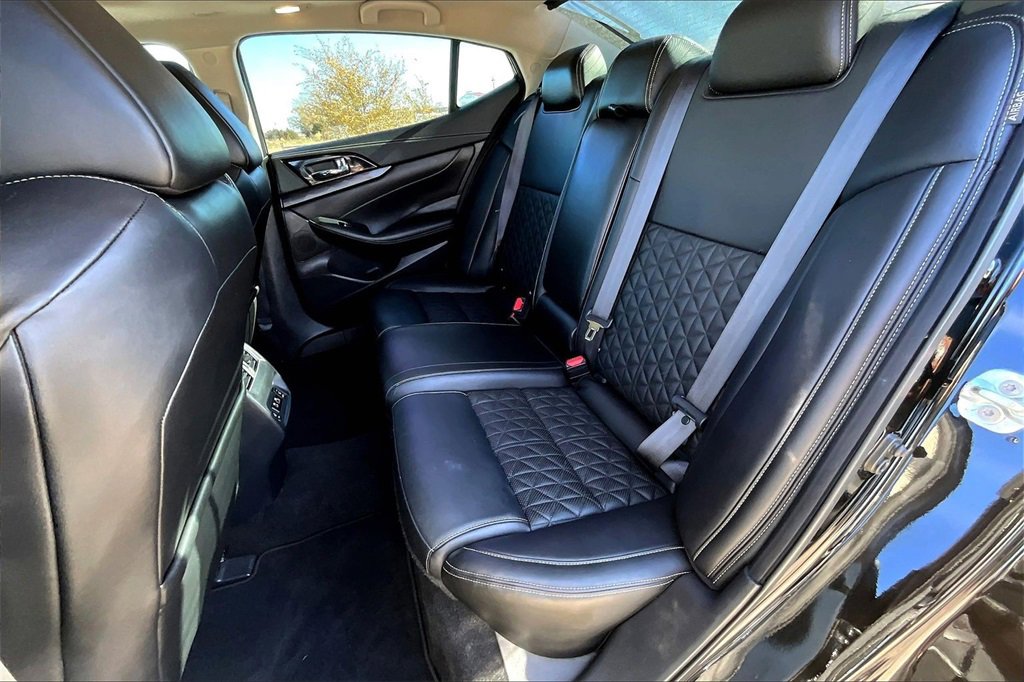 Used 2022 Nissan Maxima Platinum w/ Sport Mat Group image 22