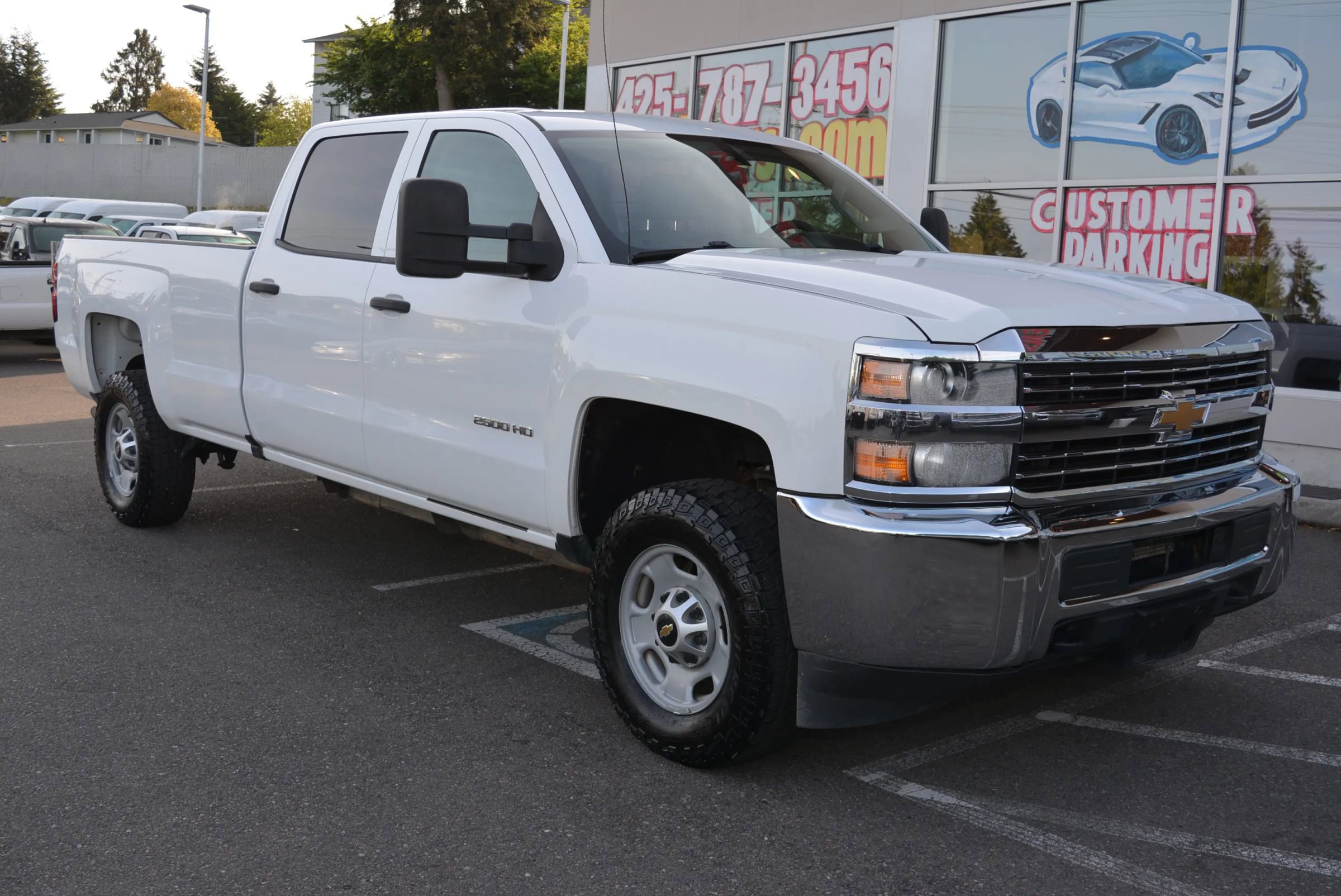Used 2018 Chevrolet Silverado 2500 W/T image 1