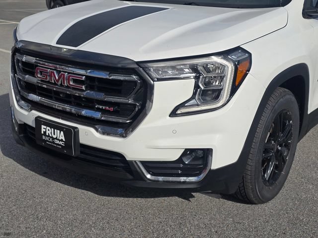 Used 2022 GMC Terrain AT4 w/ Tech Package AWD/4WD image 10