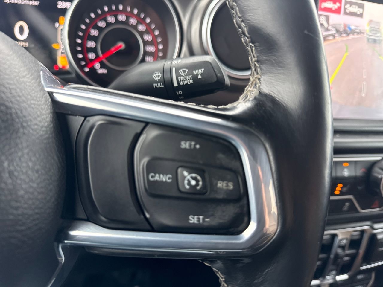 Used 2021 Jeep Gladiator Rubicon w/ Uconnect 4C Nav & Sound Group image 29