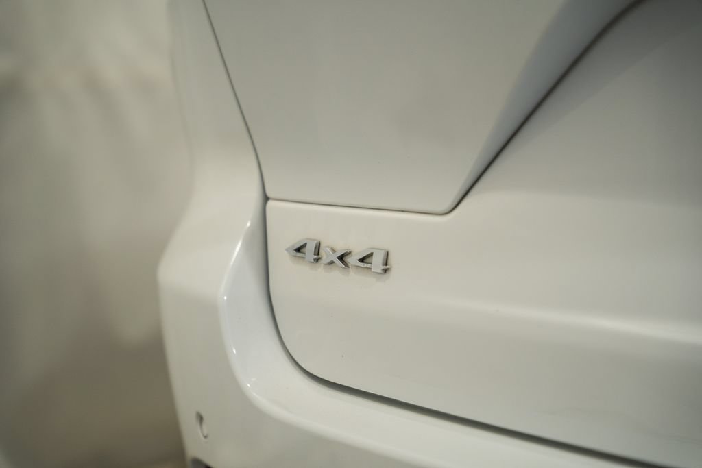 Certified 2023 Jeep Grand Cherokee Limited AWD/4WD image 7