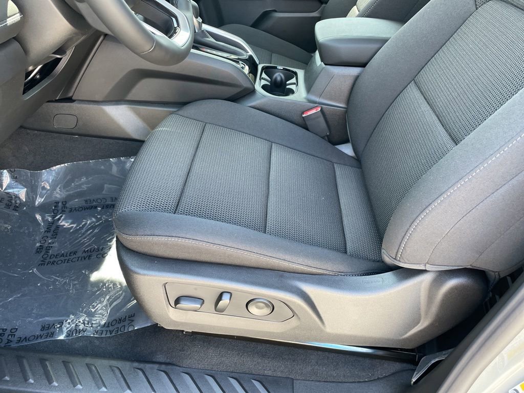 New 2026 Chevrolet Colorado LT w/ LPO, Skid Plate Package AWD/4WD image 9